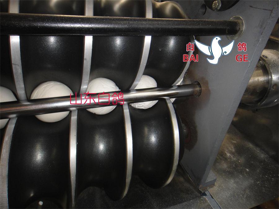 白鴿牌小型商用5-12頭全鋼不銹鋼對輥3項(xiàng)電圓饅頭機(jī)面團(tuán)面包機(jī)