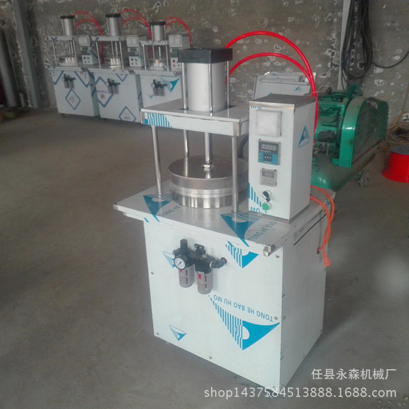 生產(chǎn)供應(yīng) 烙餅機(jī) 新型全自動(dòng) 自動(dòng)烙餅機(jī) 商用多功能壓餅機(jī)