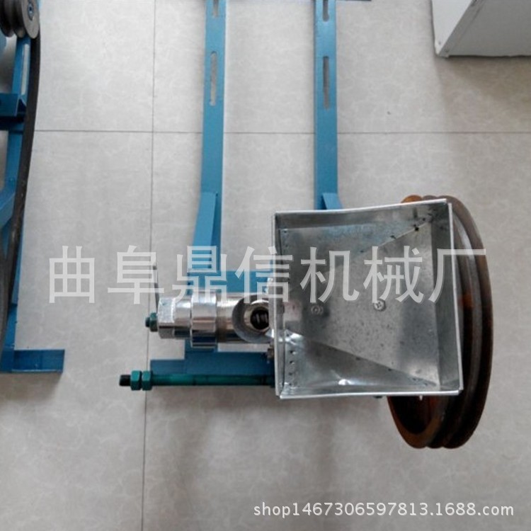 大米雜糧膨化機(jī) 商用型爆米花機(jī) 膨化機(jī)山東廠(chǎng)家