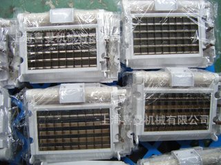 食用方冰機(jī) 顆粒制冰機(jī) 冰塊機(jī)商用 奶茶店酒吧專用加冰機(jī) 工廠.