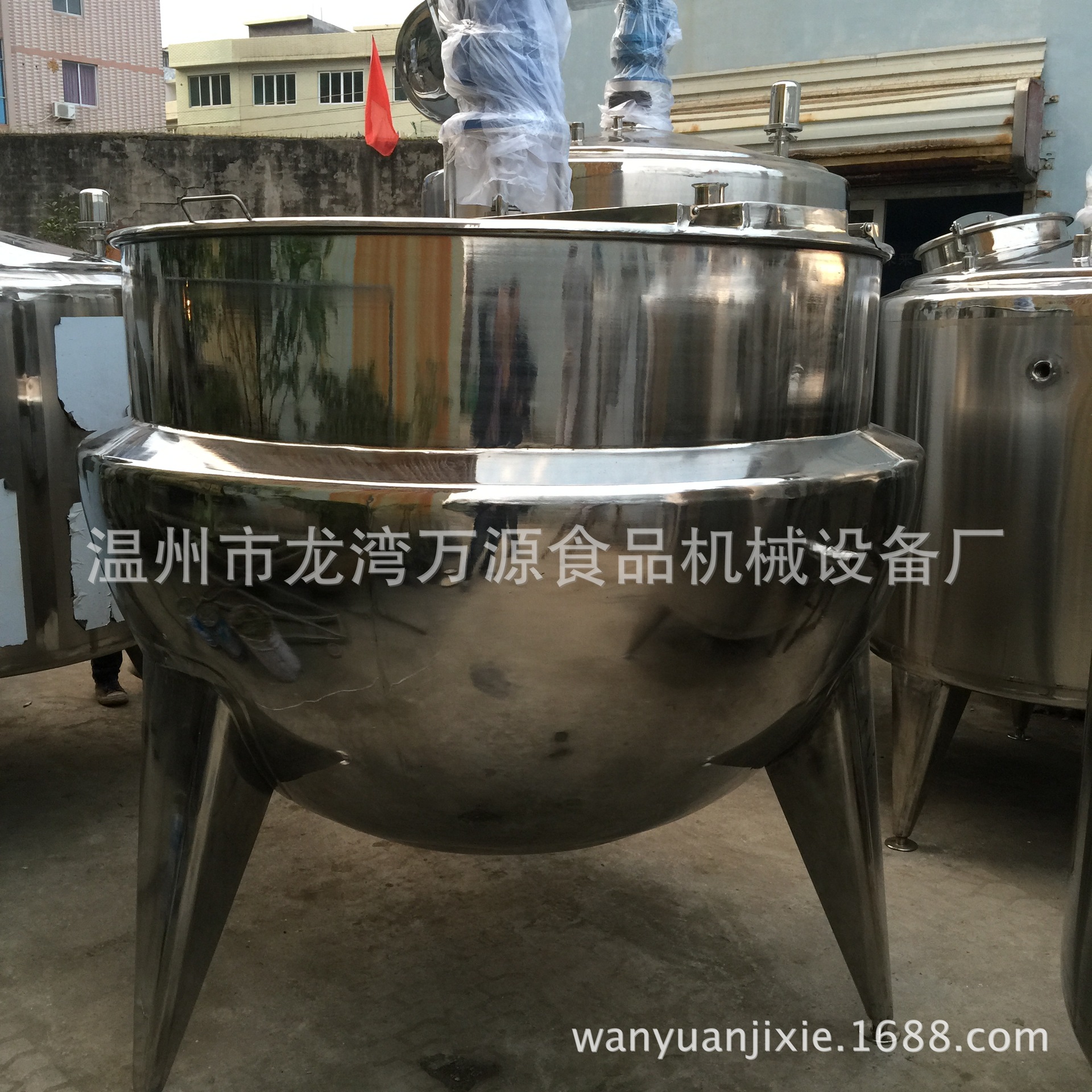 蒸汽立式夾層鍋(誠信溫州) 不銹鋼夾層鍋 炊事設(shè)備 質(zhì)量可靠