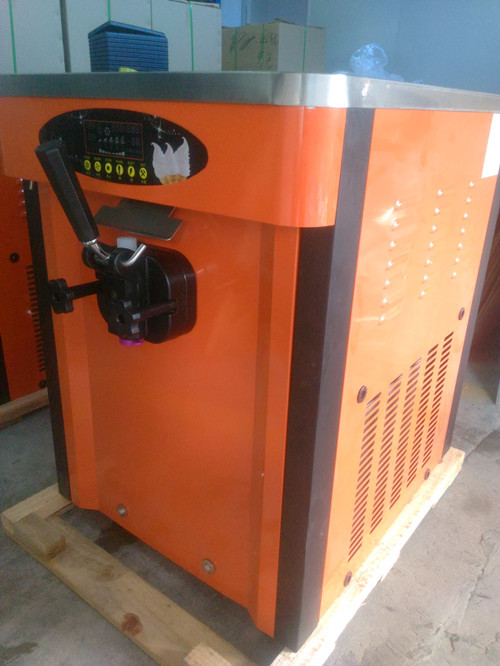 批發(fā)全自動商用冰淇淋機雪糕機DIY冰果冰淇淋機OEM冰激凌機