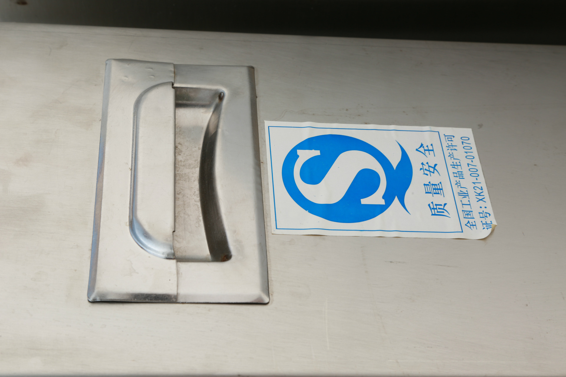 高效可傾式燃氣湯粥鍋 燃氣式烹用設(shè)備 蒸汽夾層鍋