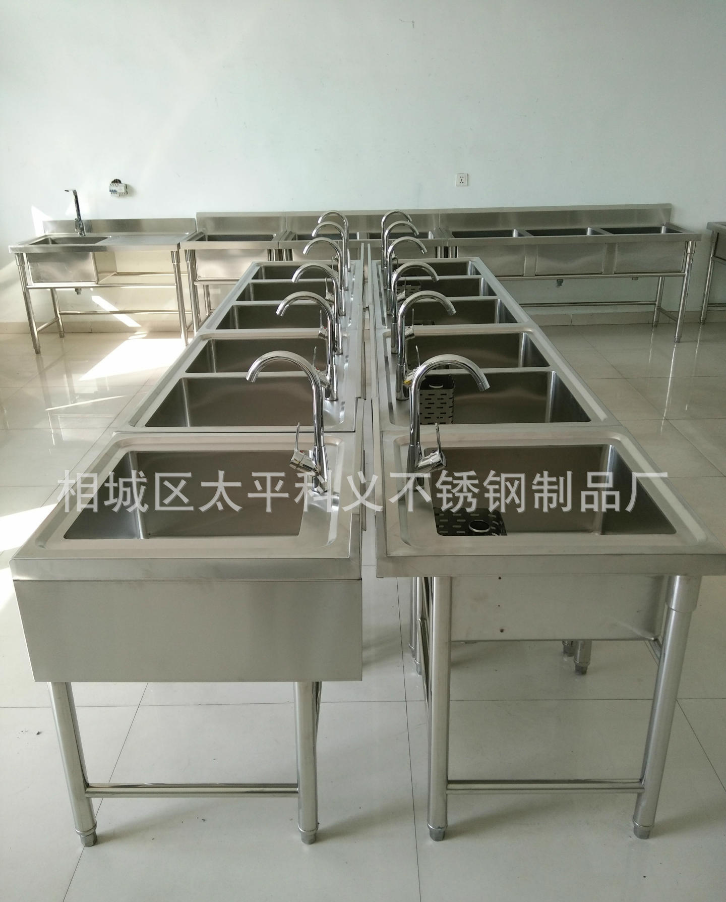 廠家直銷不銹鋼單星水池 優(yōu)質(zhì) 高品質(zhì)不銹鋼單星水池來(lái)電定制