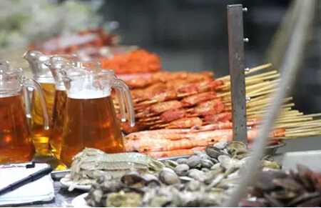 我國(guó)多地加強(qiáng)餐飲油煙控制管理 傳統(tǒng)廚房設(shè)備偃旗息鼓